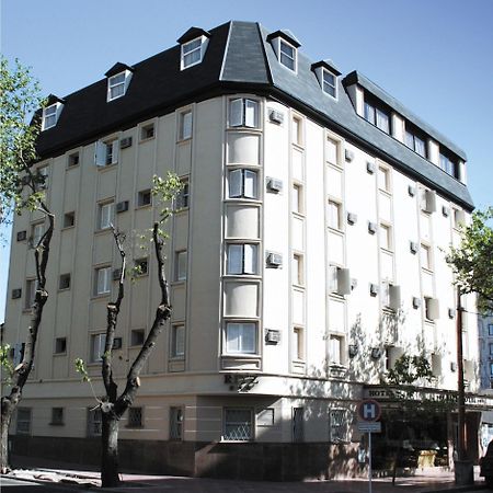 Ritz Hotel מנדוזה מראה חיצוני תמונה