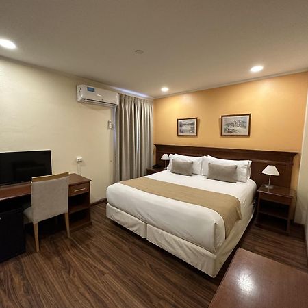 Ritz Hotel מנדוזה מראה חיצוני תמונה