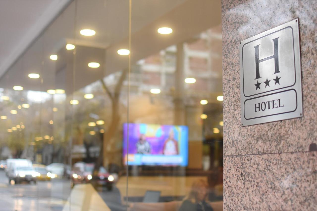 Ritz Hotel מנדוזה מראה חיצוני תמונה