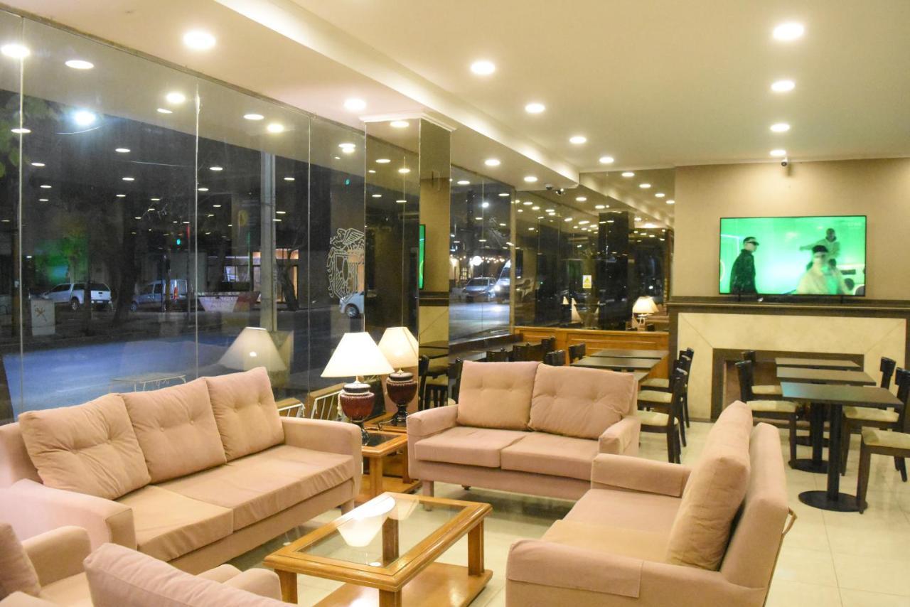 Ritz Hotel מנדוזה מראה חיצוני תמונה