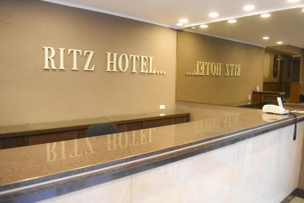 Ritz Hotel מנדוזה מראה חיצוני תמונה