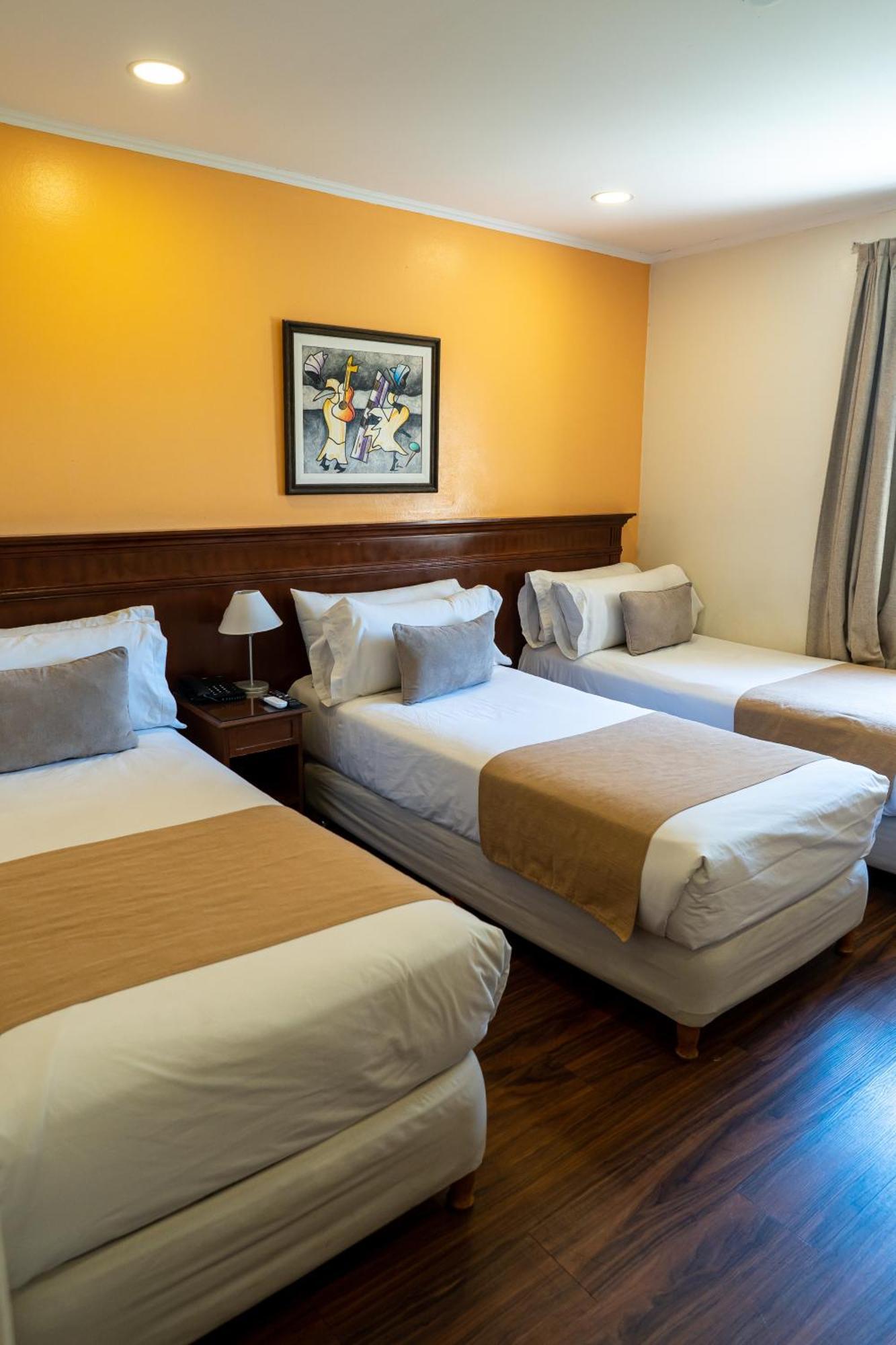 Ritz Hotel מנדוזה מראה חיצוני תמונה