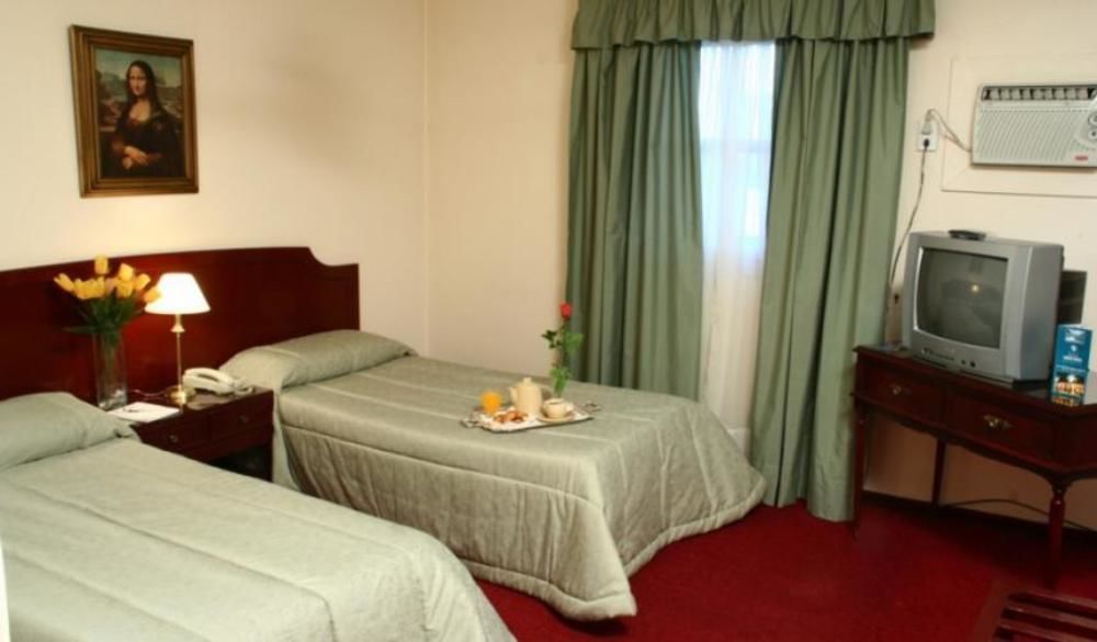 Ritz Hotel מנדוזה חדר תמונה